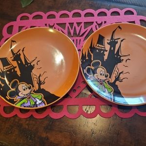 Mickey Halloween Plates 🎃